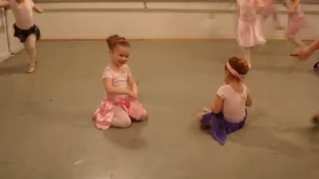 Nadia the ballerina смотреть онлайн