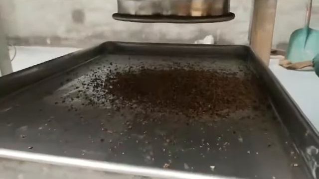 BSC-300 измельчитель мускатного ореха дробилка для мускатного ореха машина для производства гранул смотреть онлайн