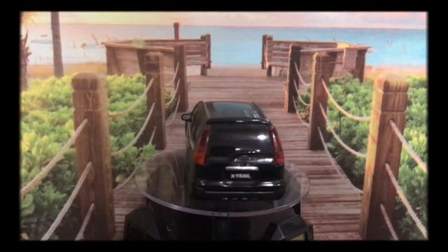 Nissan模型車（旋轉視頻）X-TRAIL 1/43 模型車（黑） смотреть онлайн