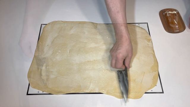 ВКУСНЕЙШИЕ СИННАБОНЫ С НЕЖНЕЙШИМ КРЕМОМ. Тающие БУЛОЧКИ с корицей. смотреть онлайн