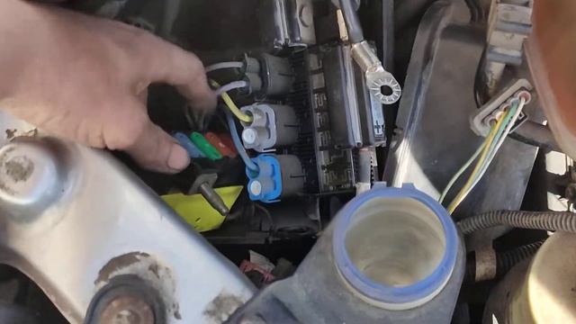 Peugeot 807 2005 не работает один из вентиляторов на высокой скорости смотреть онлайн