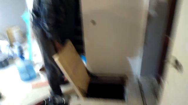 Люк в подвал смотреть онлайн
