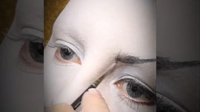 Vampira (Maila Nurmi) Makeup - Halloween Queen смотреть онлайн