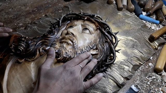 Резьба по дереву .В .Семко .Исус в терновом венке смотреть онлайн