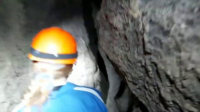 Самая длинная гипсовая пещера в МИРЕ | The longest gypsum cave in the WORLD: Optymistychna Cave смотреть онлайн