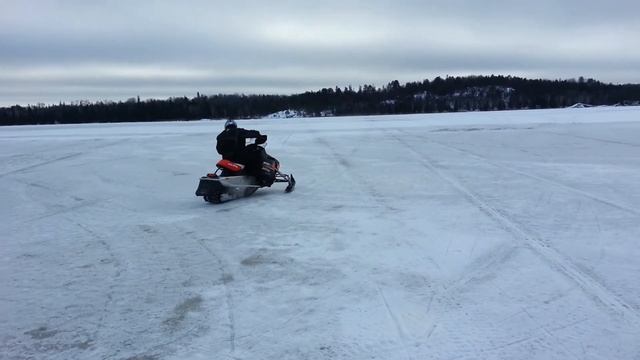 2013 Polaris Indy lake running смотреть онлайн