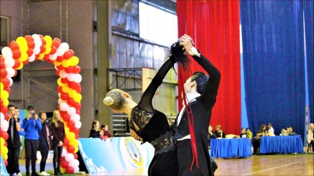 Осенний бал смотреть онлайн