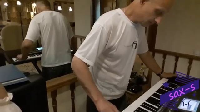 Sax-S.mp4 смотреть онлайн