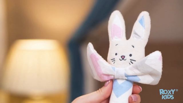 Развивающие игрушки: пищалка CRISPY BUNNY и погремушка FUNNY BUNNY смотреть онлайн