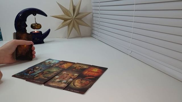 СКУЧАЕТ ЛИ ОН ПО МНЕ ИЛИ ЕМУ ВСЁ РАВНО