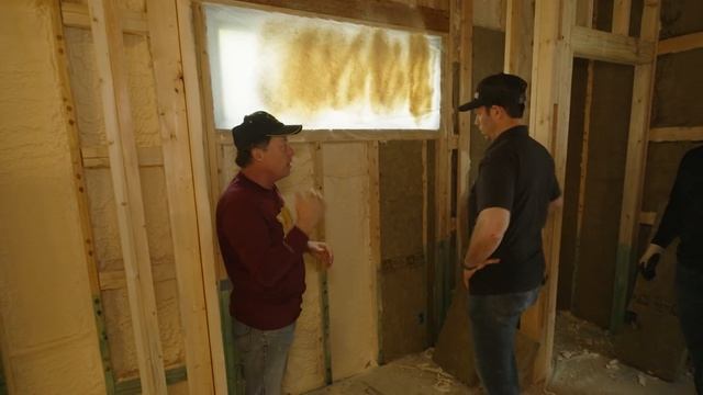 Closed Cell Foam + Rockwool- How To Flash & Batt смотреть онлайн