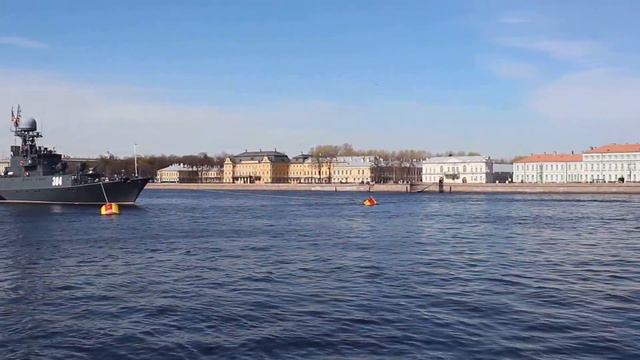 Военные корабли на Неве смотреть онлайн