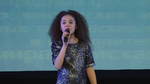 Камила Низамеева - 