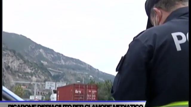 CELLULARI ALLA GUIDA: PIU’ CONTROLLI DI POLIZIA - SERVIZIO TG DEL 18/02/2023 смотреть онлайн