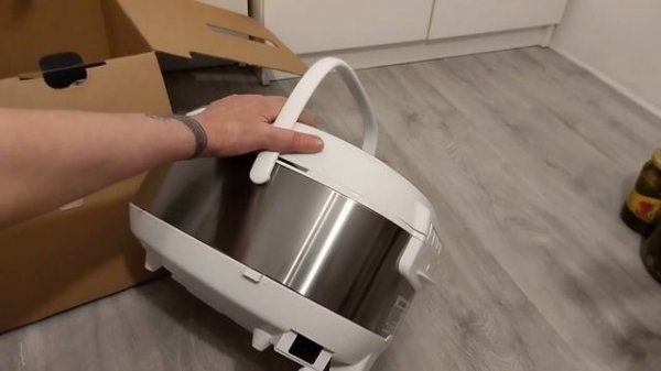 Купила Мультиварку Polaris PMC 5016 ADG, белую на ЯндексМаркет. Распаковала и проверила.?