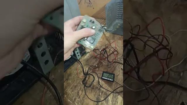 ремонт переносного Авто-холодильника и устранение лишнего с него))) теперь морозит до -7! смотреть онлайн