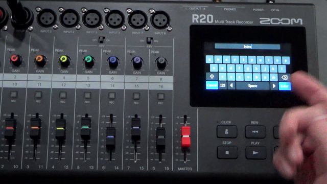 ZOOM R20 how to use the rhythm track with available loops, time signatures, touchscreen drums, etc смотреть онлайн