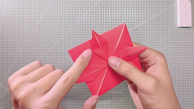 Origami Challenge #19 / Maple Leaf / How to fold a beautiful maple leaf from a piece of paper? смотреть онлайн
