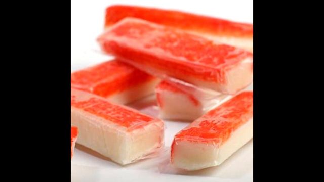 А Вы ЗНАЕТЕ Из ЧЕГО Делают КРАБОВЫЕ ПАЛОЧКИ?! ШОК!!! смотреть онлайн