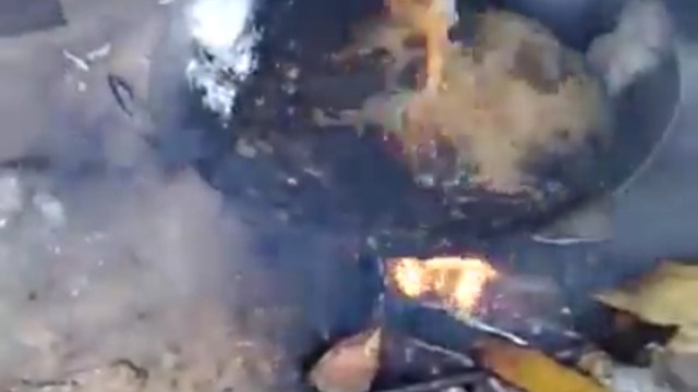 Руки в кипящем масле смотреть онлайн