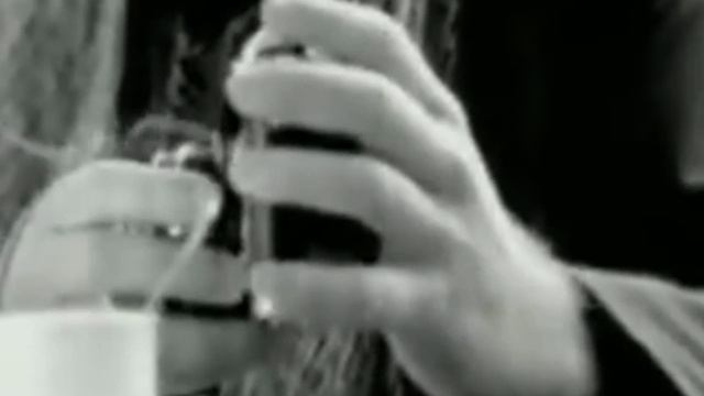 ☆Не влюбляюсь☆ автор и исполнитель - Анжелика Аристова (live)