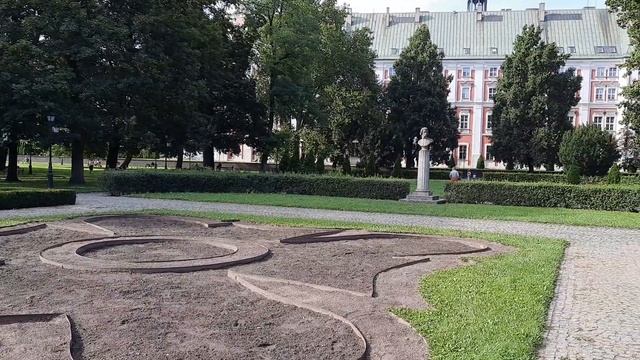 очень крассивое место в городе Познань Польша советую его посетить