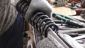 Изготавливаю новые амортизаторы для квадроцикла РМ 500-2 из автомобильных.