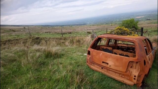 The dead volkswagen mk4 Golf of Sleave Gallion Northern Ireland смотреть онлайн