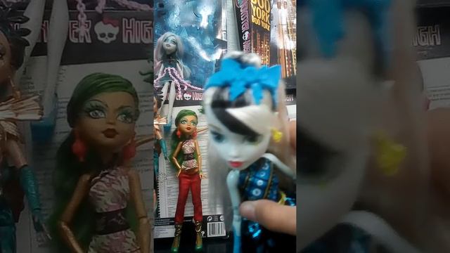 Unwrapping of Franky Stein/ Welcome to Monster high/Распоковка Френки Штейн смотреть онлайн