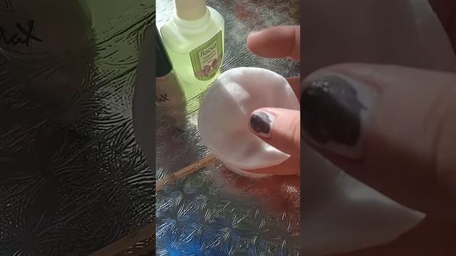 лайфхак как сделать так чтобы краска не впиталась в нарощенные ногти?