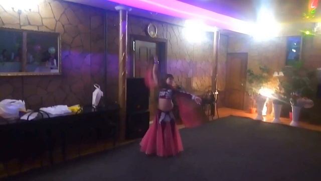 Катя выступает на Юбилее смотреть онлайн