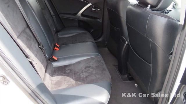 2015 Toyota Avensis смотреть онлайн