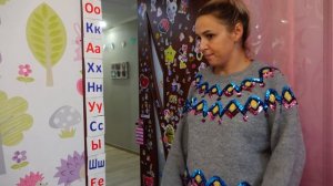 Что с РУКАМИ? Мини-Руки у мамы и Руки-Лапки у Амельки! Что произошло? Чудо пульт! Амелька Карамельк