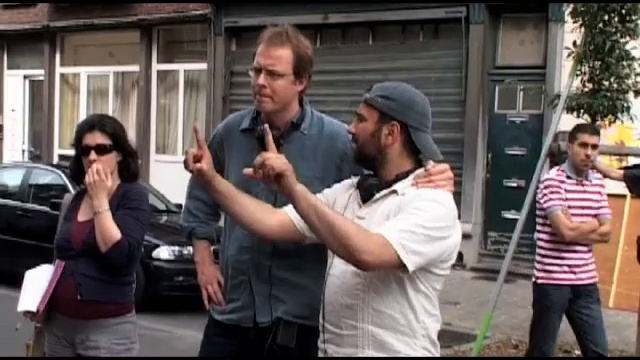 LES BARONSr avec Virginie Efira-2010-interview de Amelle Chahbi et de Nabil Ben Yadir-2010 смотреть онлайн