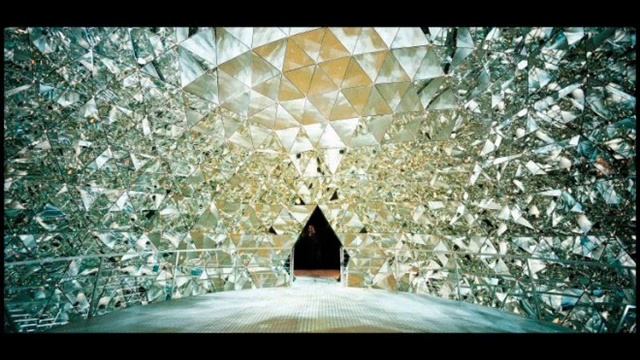 Стразы и кристаллы Сваровски смотреть онлайн