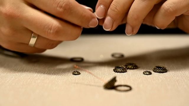 Новая жизнь дешевых елочных шаров / Переделка Фикс Прайс смотреть онлайн