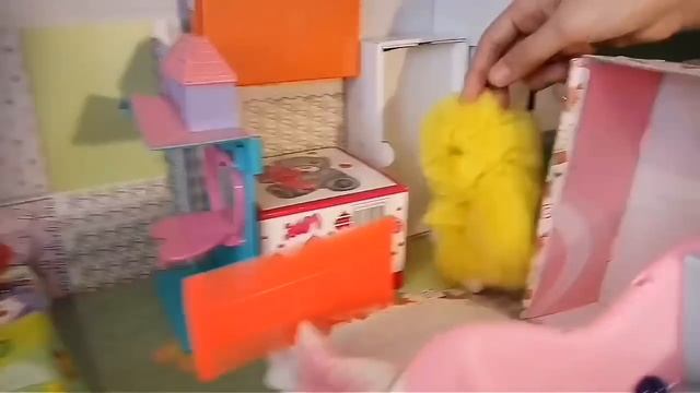 Домик для кролика брелка. Красивая комната брелка кролика. Кролики брелки дом для кукол смотреть онлайн