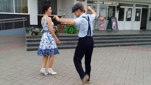 "Танец для любимой" Исполняет Олег Дутчик. смотреть онлайн