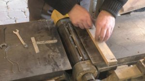 Установка ножей на фуганок