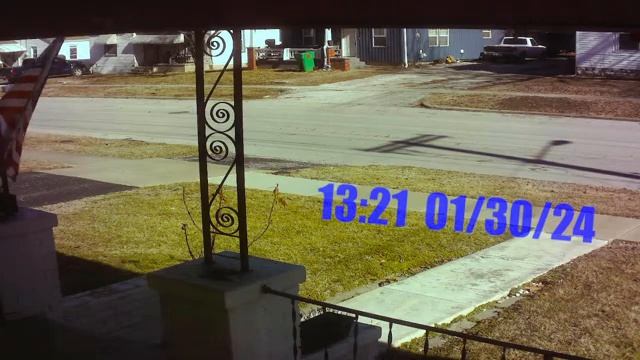 Urban Creatures plus police scanner. Springfield, Missouri смотреть онлайн