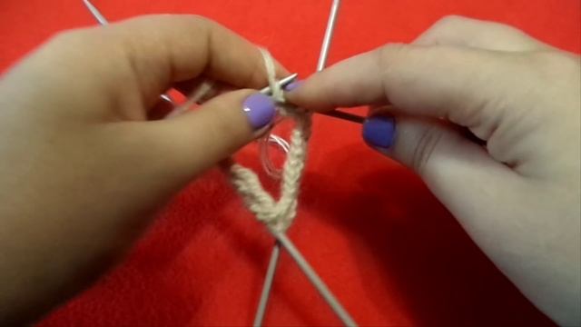 Реглан снизу, узор ромбы и жгуты. Часть 2 Вязание спицами на ребенка 1год. смотреть онлайн