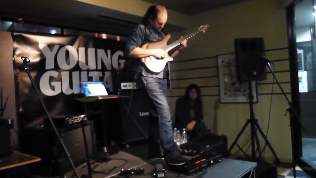 Alex Hutchings Mini Live #6 смотреть онлайн