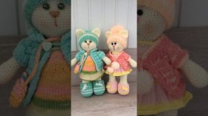 кошечки -тильды связаны крючком.