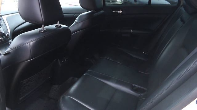 SUZUKI (БЕЛЫЙ) смотреть онлайн