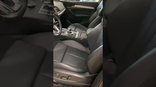 Автограф. Audi Q5 TFSI Quattro, 2017 год. смотреть онлайн