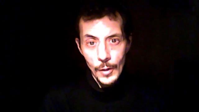 "Поэту" Илья Лиманский читает своё стихотворение смотреть онлайн