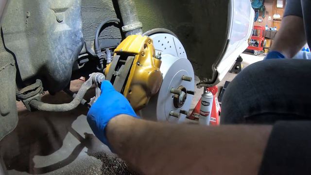 Finished installing brakes on the Blobeye! - My 2004 Subaru WRX STI смотреть онлайн