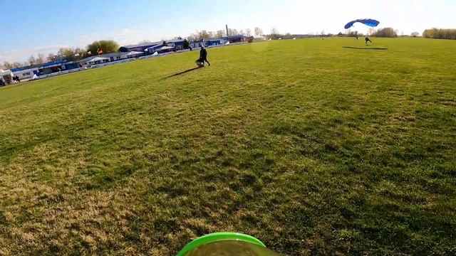 прыжок с парашютом в Коломне смотреть онлайн