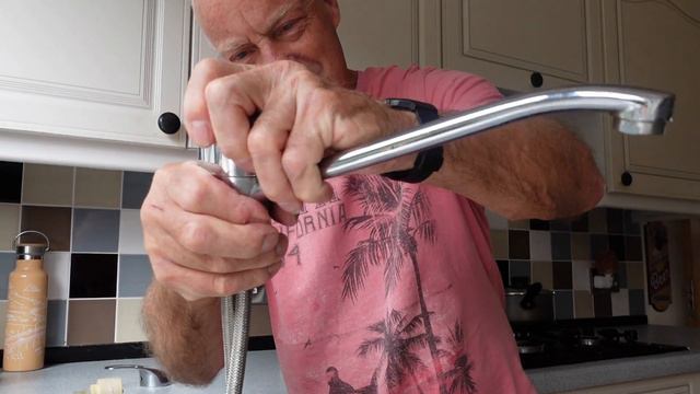 Mixer tap leaking from body. смотреть онлайн