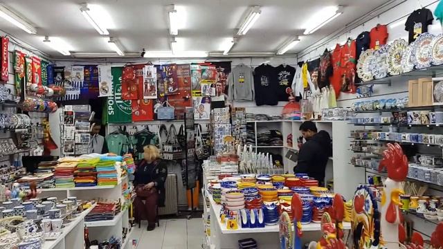 Магазин сувениров + Подарок из Португалии смотреть онлайн